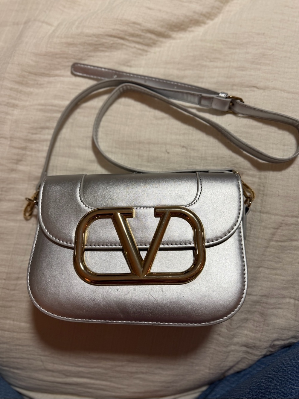 Gold & Silver V logo bag